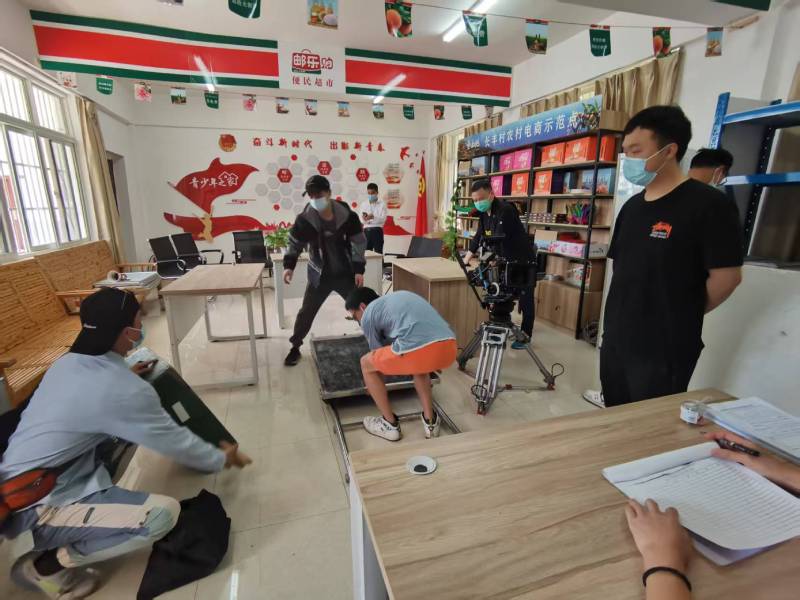 承德广告片拍摄公司：极简主义践行者，少即是多的视觉哲学